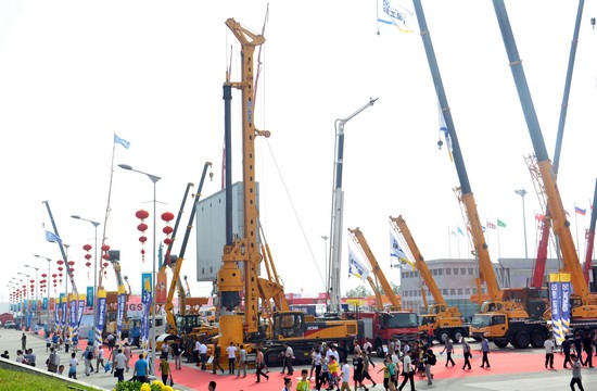 Diversos Novos Produtos Excelentes da XCMG Brilham Na 4ª Expo China-Eurásia